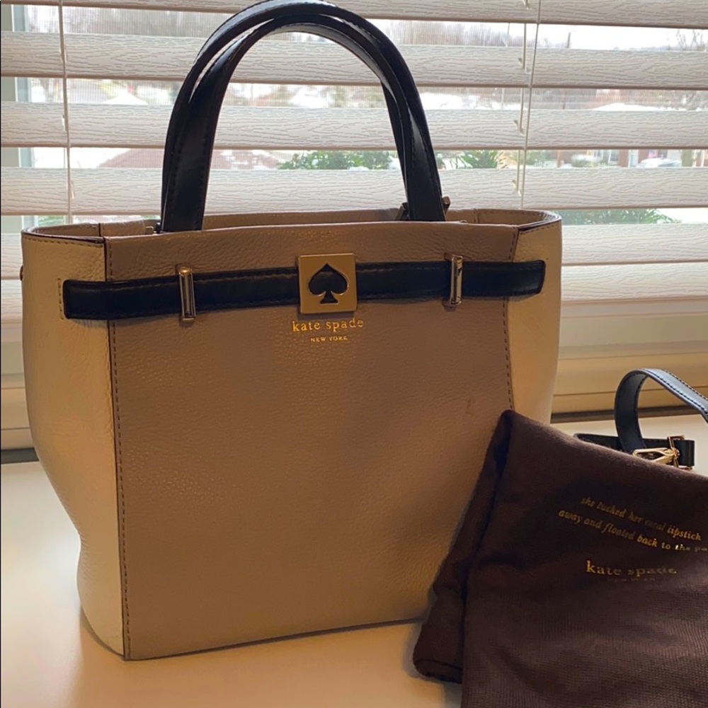 KATE SPADE gray and cream purse